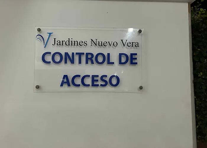 Atico Junto Al Mar,Acceso Directo A La Playa,Jardines De Nuevo Vera,Wifi