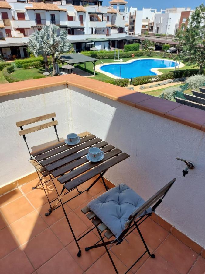 Apartament Atico Junto Al Mar,acceso Directo A La Playa,jardines De Nuevo Vera,wifi
